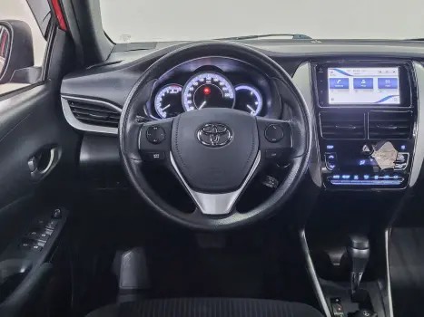 TOYOTA Yaris Sedan 1.5 16V 4P FLEX XL PLUS CONNECT MULTIDRIVE AUTOM�TICO CVT, Foto 13