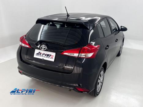 TOYOTA Yaris Sedan 1.5 16V 4P FLEX XL MULTIDRIVE AUTOM�TICO CVT, Foto 3