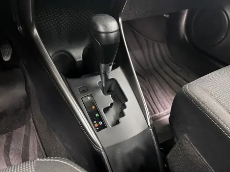 TOYOTA Yaris Sedan 1.5 16V 4P FLEX XL MULTIDRIVE AUTOM�TICO CVT, Foto 17