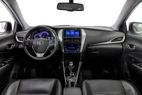TOYOTA Yaris Sedan 1.5 16V 4P FLEX XS CONNECT MULTIDRIVE AUTOM�TICO CVT, Foto 6