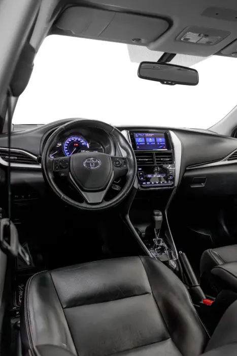 TOYOTA Yaris Sedan 1.5 16V 4P FLEX XS CONNECT MULTIDRIVE AUTOM�TICO CVT, Foto 8