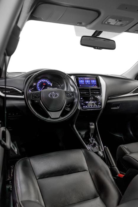 TOYOTA Yaris Sedan 1.5 16V 4P FLEX XS MULTIDRIVE AUTOM�TICO CVT, Foto 8