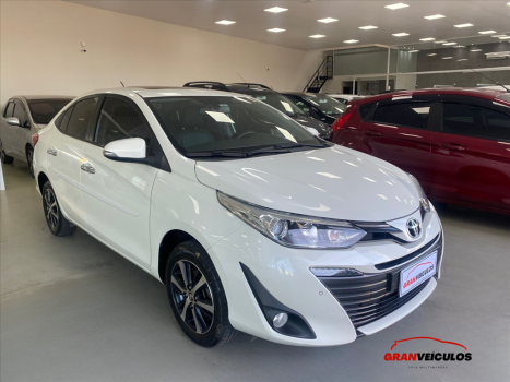 TOYOTA Yaris Sedan 1.5 16V 4P FLEX XLS MULTIDRIVE AUTOM�TICO CVT, Foto 3