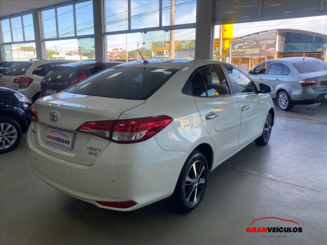 TOYOTA Yaris Sedan 1.5 16V 4P FLEX XLS MULTIDRIVE AUTOM�TICO CVT, Foto 4