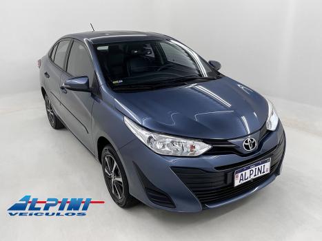 TOYOTA Yaris Sedan 1.3 16V 4P FLEX XL MULTIDRIVE LIVE AUTOM�TICO CVT, Foto 2