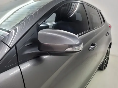 TOYOTA Yaris Sedan 1.5 16V 4P FLEX XLS CONNECT MULTIDRIVE AUTOM�TICO CVT, Foto 11