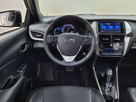 TOYOTA Yaris Sedan 1.5 16V 4P FLEX XLS CONNECT MULTIDRIVE AUTOM�TICO CVT, Foto 14