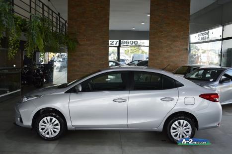 TOYOTA Yaris Sedan 1.5 16V 4P FLEX XL MULTIDRIVE AUTOM�TICO CVT, Foto 8