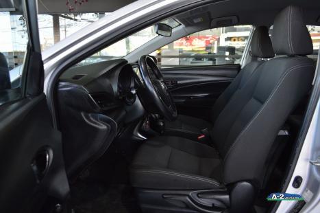 TOYOTA Yaris Sedan 1.5 16V 4P FLEX XL MULTIDRIVE AUTOM�TICO CVT, Foto 3