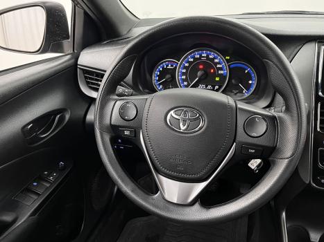 TOYOTA Yaris Sedan 1.5 16V 4P FLEX XL MULTIDRIVE AUTOM�TICO CVT, Foto 17