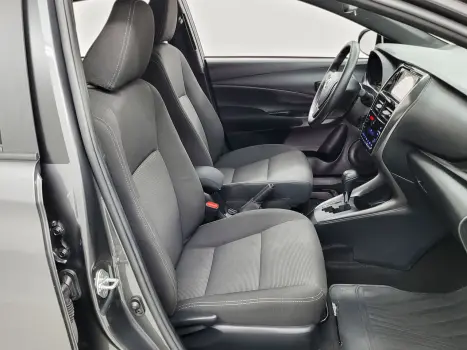TOYOTA Yaris Sedan 1.5 16V 4P FLEX XL MULTIDRIVE AUTOM�TICO CVT, Foto 6