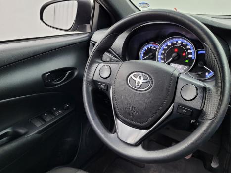 TOYOTA Yaris Sedan 1.5 16V 4P FLEX XL MULTIDRIVE AUTOM�TICO CVT, Foto 13