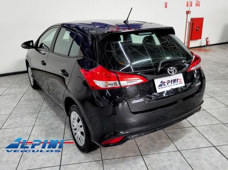 TOYOTA Yaris Sedan 1.5 16V 4P FLEX XL MULTIDRIVE AUTOM�TICO CVT, Foto 4