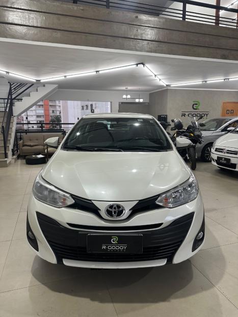 TOYOTA Yaris Sedan 1.5 16V 4P FLEX XL MULTIDRIVE AUTOM�TICO CVT, Foto 2