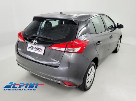 TOYOTA Yaris Sedan 1.5 16V 4P FLEX XL MULTIDRIVE AUTOM�TICO CVT, Foto 3