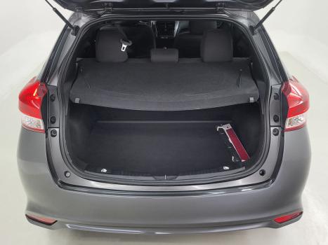 TOYOTA Yaris Sedan 1.5 16V 4P FLEX XL MULTIDRIVE AUTOM�TICO CVT, Foto 8