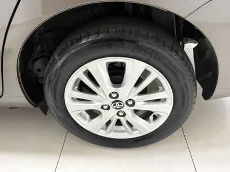 TOYOTA Yaris Sedan 1.5 16V 4P FLEX XL MULTIDRIVE AUTOM�TICO CVT, Foto 11