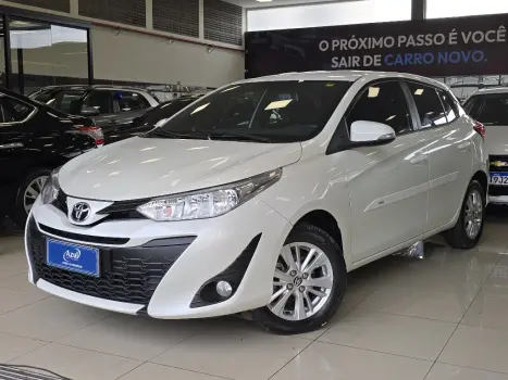 TOYOTA Yaris Sedan 1.3 16V 4P FLEX XL MULTIDRIVE AUTOM�TICO CVT, Foto 3