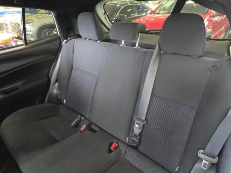 TOYOTA Yaris Sedan 1.3 16V 4P FLEX XL MULTIDRIVE AUTOM�TICO CVT, Foto 13