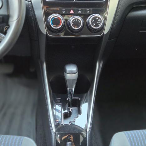 TOYOTA Yaris Sedan 1.5 16V 4P FLEX XL MULTIDRIVE AUTOMÁTICO CVT, Foto 13