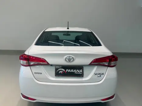 TOYOTA Yaris Sedan , Foto 5