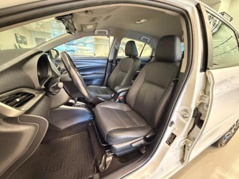 TOYOTA Yaris Sedan , Foto 9
