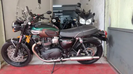 TRIUMPH Bonneville T100 900 , Foto 2