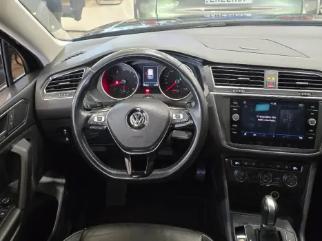 VOLKSWAGEN  1.4 16V 4P TSI 250 FLEX TURBO COMFORTLINE AUTOMÁTICO, Foto 11