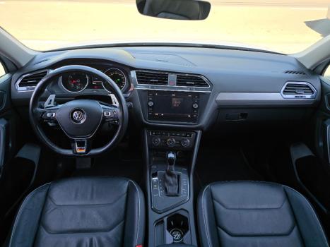 VOLKSWAGEN  1.4 250 TSI TOTAL FLEX ALLSPACE COMFORTLINE TURBO AUTOMÁTICO TIPTRONIC, Foto 7