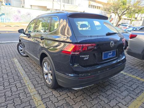 VOLKSWAGEN  1.4 250 TSI TOTAL FLEX ALLSPACE COMFORTLINE TURBO AUTOMÁTICO TIPTRONIC, Foto 4