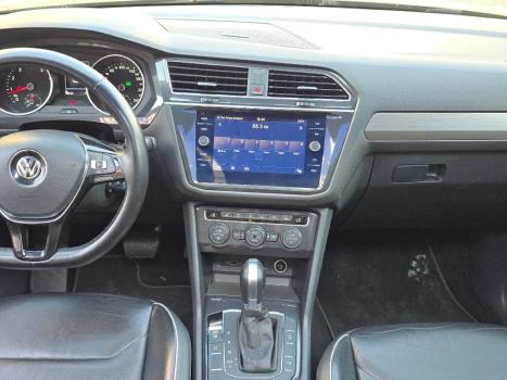 VOLKSWAGEN  1.4 250 TSI TOTAL FLEX ALLSPACE COMFORTLINE TURBO AUTOMÁTICO TIPTRONIC, Foto 8