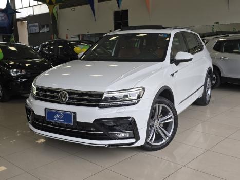 VOLKSWAGEN  2.0 16V 4P TSI 350 TURBO R-LINE 4MOTION DSG AUTOM�TICO, Foto 3