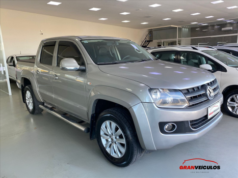 VOLKSWAGEN Amarok 2.0 16V 4X4 CABINE DUPLA  HIGHLINE TURBO INTERCOOLER, Foto 3