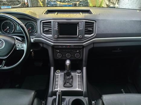 VOLKSWAGEN Amarok 3.0 V6 CABINE DUPLA HIGHLINE 4X4 TURBO INTERCOOLER AUTOMÁTICO, Foto 11 VOLKSWAGEN Amarok 3.0 V6 CABINE DUPLA HIGHLINE 4X4 TURBO INTERCOOLER AUTOMÁTICO, Foto 11