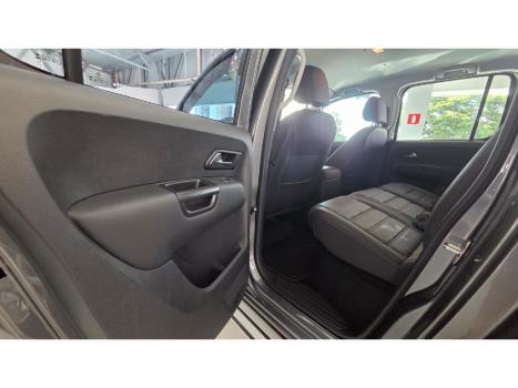 VOLKSWAGEN Amarok 3.0 V6 CABINE DUPLA HIGHLINE 4X4 TURBO INTERCOOLER AUTOM�TICO, Foto 8