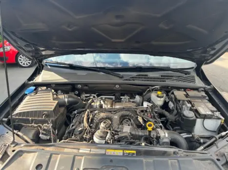 VOLKSWAGEN Amarok 3.0 V6 CABINE DUPLA COMFORT 4X4 TURBO INTERCOOLER AUTOM�TICO, Foto 13