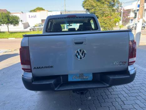 VOLKSWAGEN Amarok 3.0 V6 CABINE DUPLA COMFORT 4X4 TURBO INTERCOOLER AUTOM�TICO, Foto 7