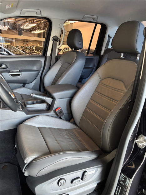 VOLKSWAGEN Amarok 3.0 V6 CABINE DUPLA HIGHLINE 4X4 TURBO INTERCOOLER AUTOM�TICO, Foto 10