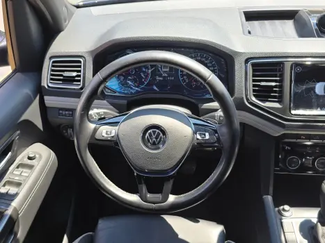 VOLKSWAGEN Amarok 3.0 V6 CABINE DUPLA HIGHLINE 4X4 TURBO INTERCOOLER AUTOMÁTICO, Foto 11