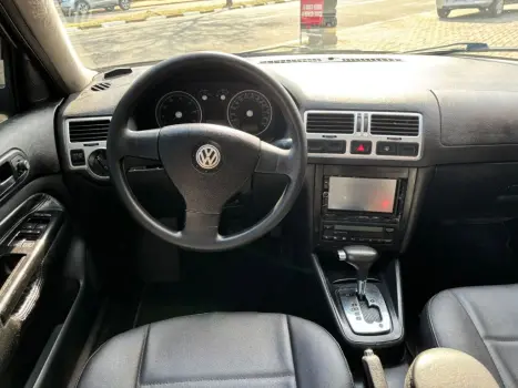 VOLKSWAGEN Bora 2.0 4P AUTOM�TICO, Foto 8