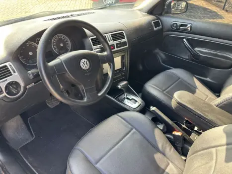 VOLKSWAGEN Bora 2.0 4P AUTOM�TICO, Foto 9