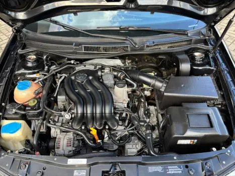 VOLKSWAGEN Bora 2.0 4P AUTOM�TICO, Foto 11
