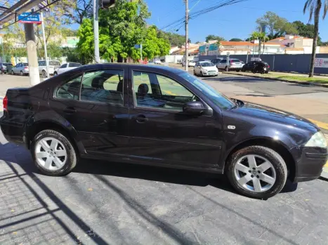 VOLKSWAGEN Bora 2.0 4P AUTOM�TICO, Foto 7
