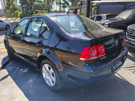 VOLKSWAGEN Bora 2.0 4P AUTOM�TICO, Foto 10