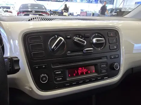 VOLKSWAGEN Cross UP 1.0 12V 4P TSI FLEX, Foto 12