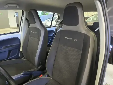 VOLKSWAGEN Cross UP 1.0 12V 4P TSI FLEX, Foto 15