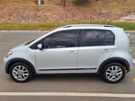 VOLKSWAGEN Cross UP 1.0 12V 4P TSI FLEX, Foto 5