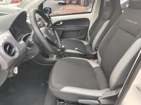 VOLKSWAGEN Cross UP 1.0 12V 4P TSI FLEX, Foto 9