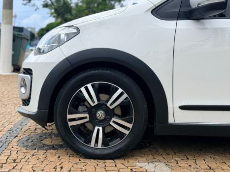 VOLKSWAGEN Cross UP 1.0 12V 4P TSI FLEX, Foto 7 VOLKSWAGEN Cross UP 1.0 12V 4P TSI FLEX, Foto 7