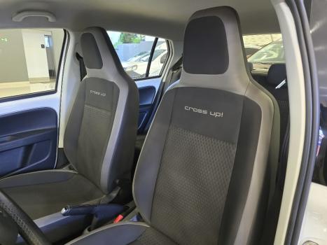 VOLKSWAGEN Cross UP 1.0 12V 4P TSI FLEX, Foto 15
